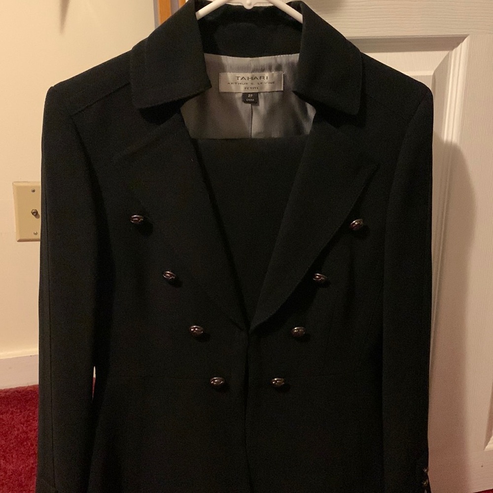 Tahari Pantsuit